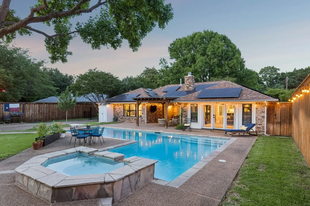 17429 Marianne Circle Dallas TX 75252