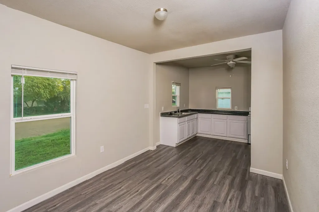 2402 Summer Avenue Waco TX 76708