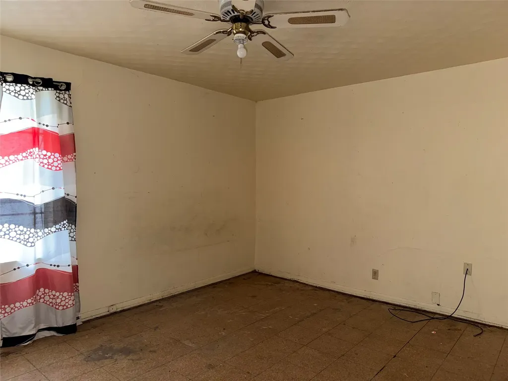 2118 County Road 4110 Pittsburg TX 75686