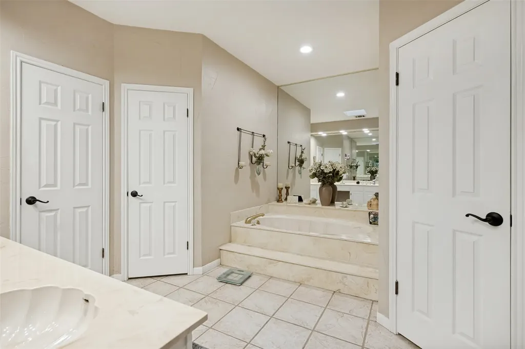 9004 Martin Drive North Richland Hills TX 76182