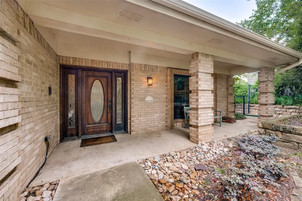 9004 Martin Drive North Richland Hills TX 76182