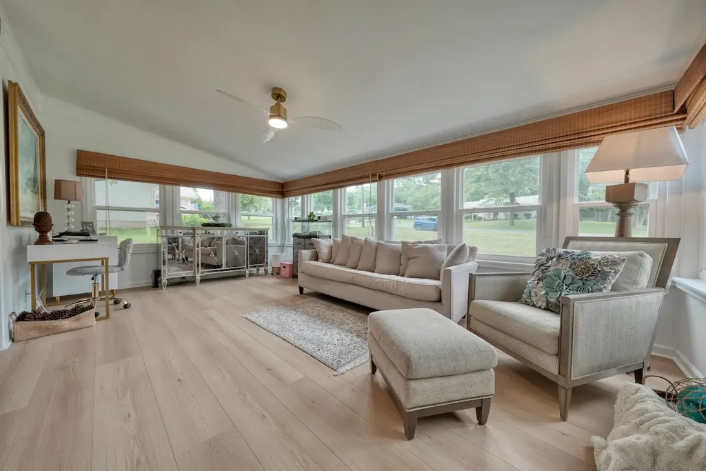 203 Texas Drive Hideaway TX 75771