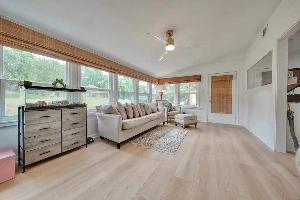 203 Texas Drive Hideaway TX 75771