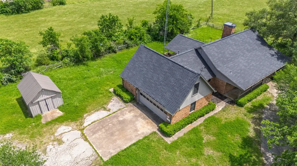 2267 Fm 3218 Campbell TX 75422