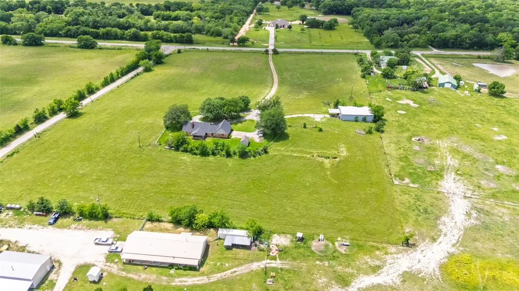 2267 Fm 3218 Campbell TX 75422