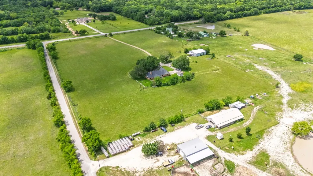 2267 Fm 3218 Campbell TX 75422