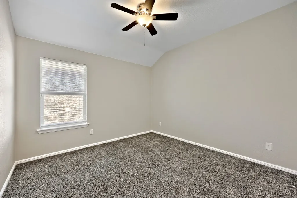 6140 Blacksmith Avenue Fort Worth TX 76179