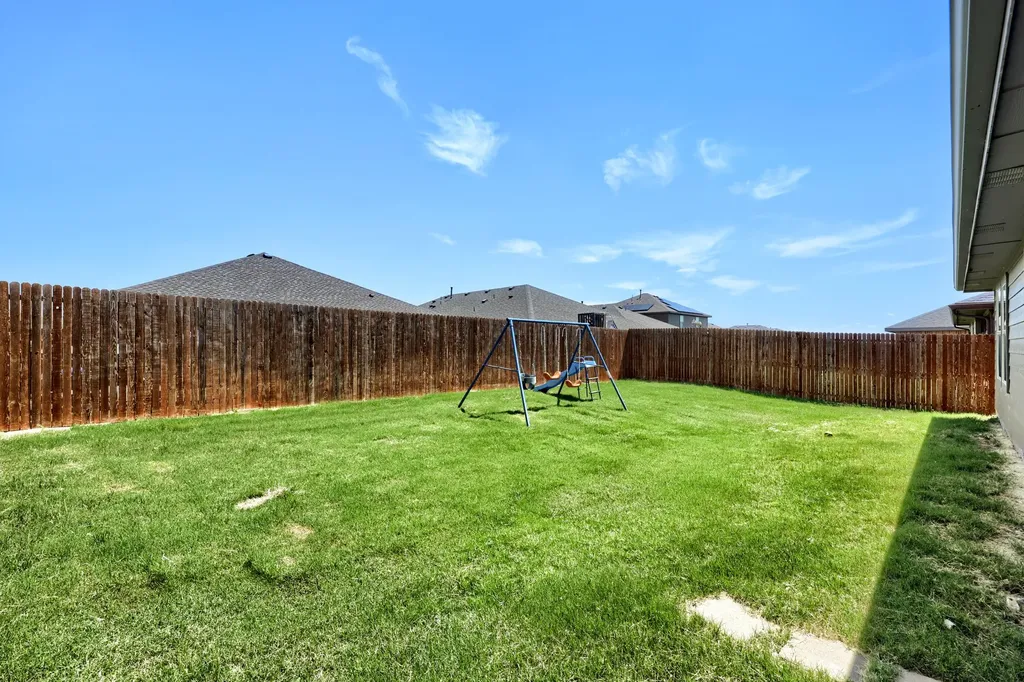 6140 Blacksmith Avenue Fort Worth TX 76179