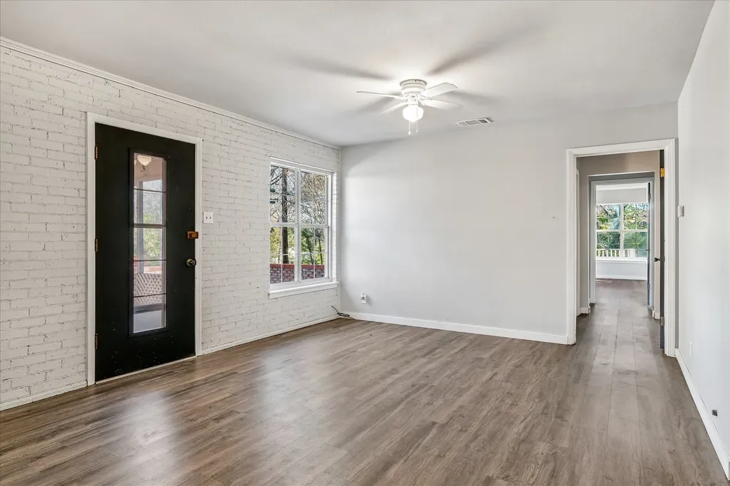 175 E Elm Street Canton TX 75103