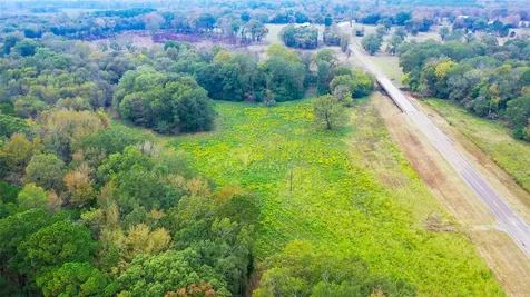 5015 561 Road Simms TX 75574