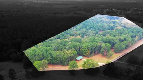 5015 561 Road Simms TX 75574