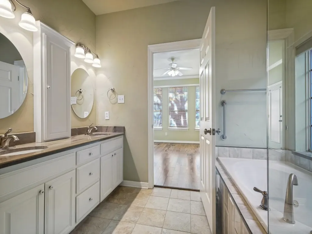 1117 Ellison Park Circle Denton TX 76205