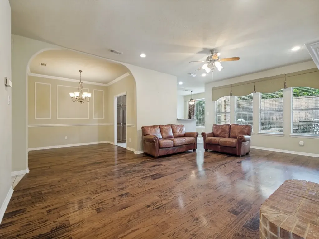 1117 Ellison Park Circle Denton TX 76205