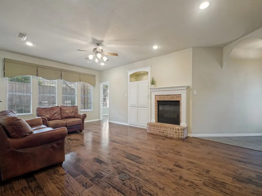 1117 Ellison Park Circle Denton TX 76205