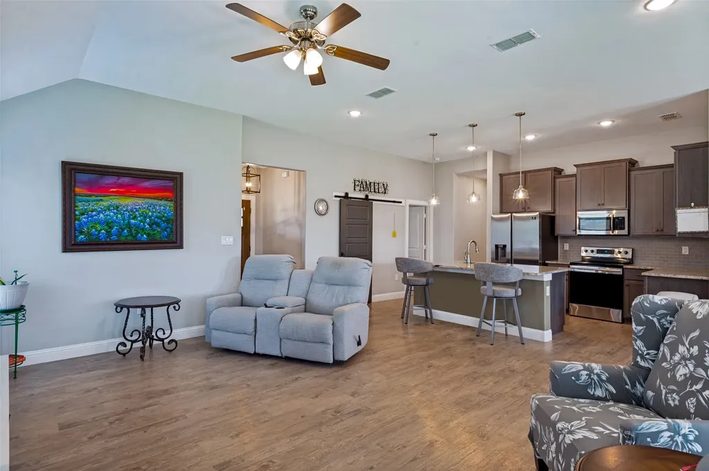 116 Kens Court Pilot Point TX 76258