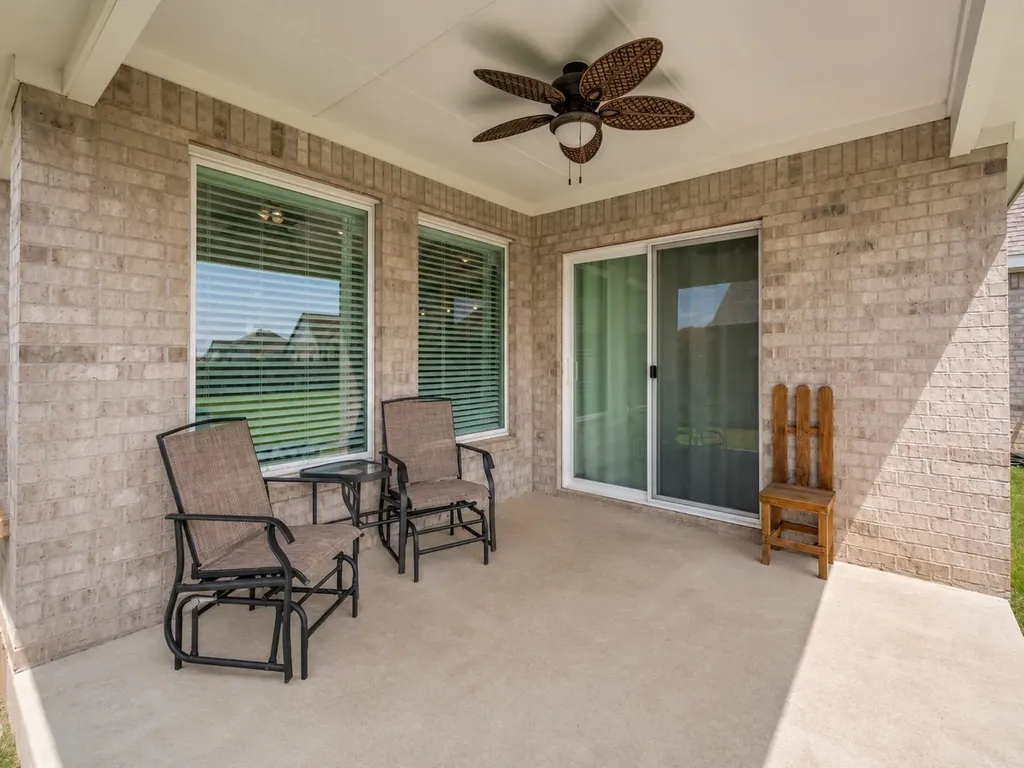 116 Kens Court Pilot Point TX 76258