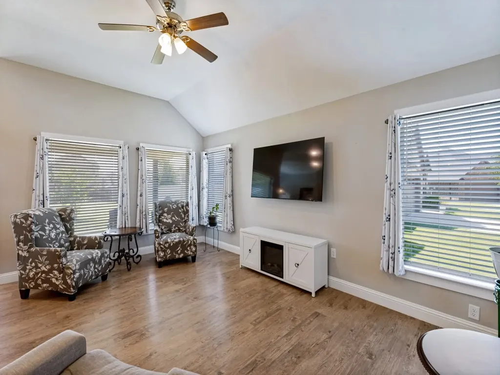 116 Kens Court Pilot Point TX 76258