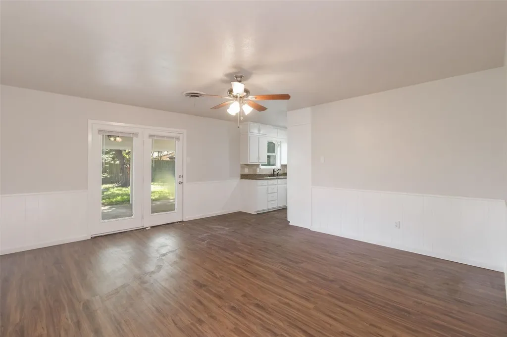 4924 Melinda Drive Forest Hill TX 76119