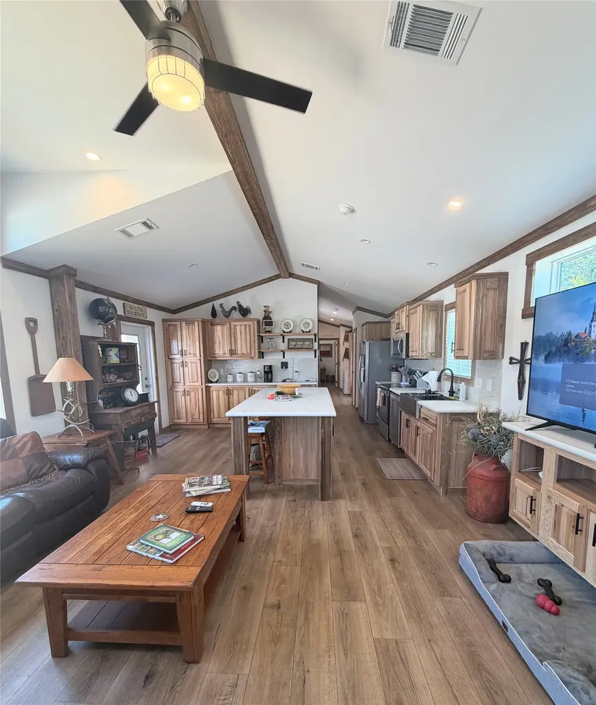 350 Cr 1070 Wortham TX 76693