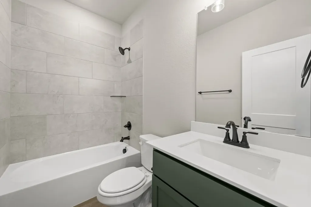 1416 Elle Lane Aubrey TX 76227