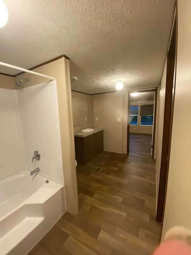 111 Pine Street Ravenna TX 75476