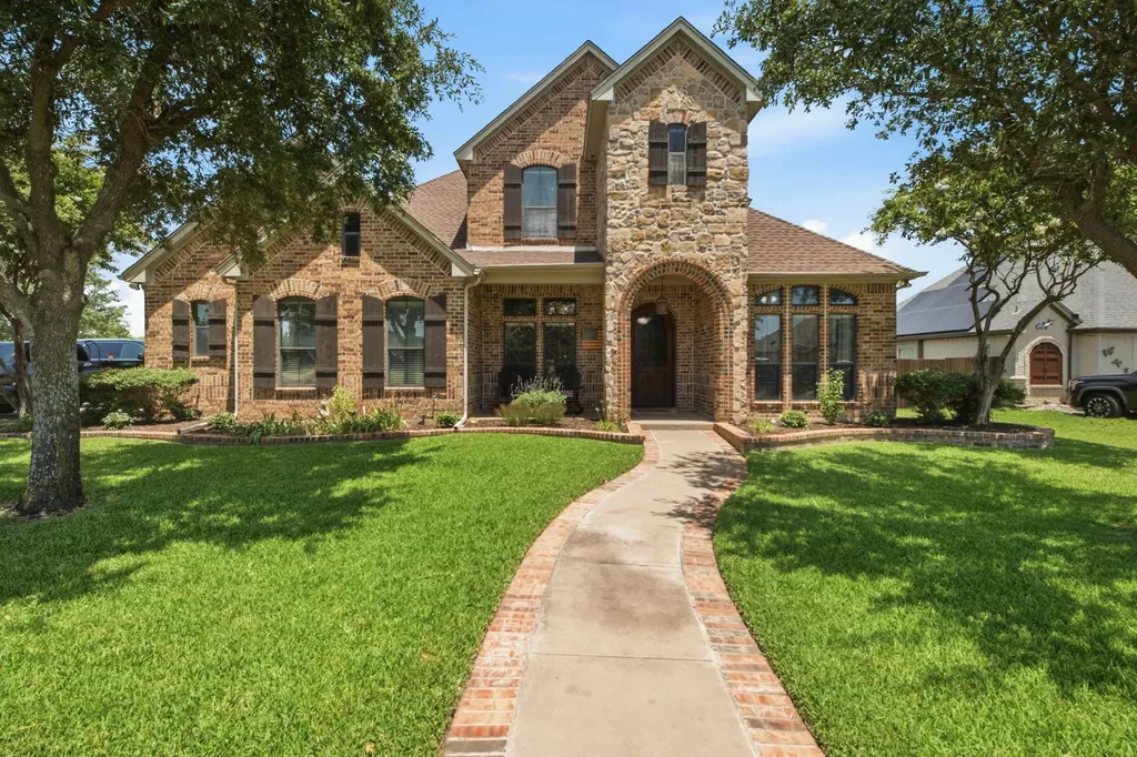 600 Aspen Street Pilot Point TX 76258