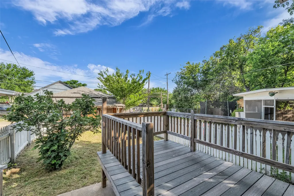 2600 Colcord Avenue Waco TX 76707