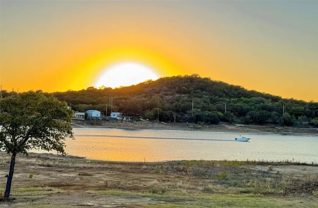 125 Overlook Drive Cisco TX 76437