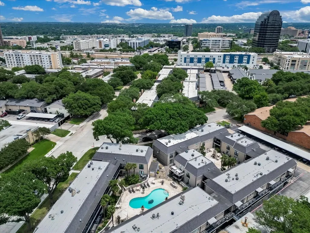 10109 Regal Park Lane Dallas TX 75230