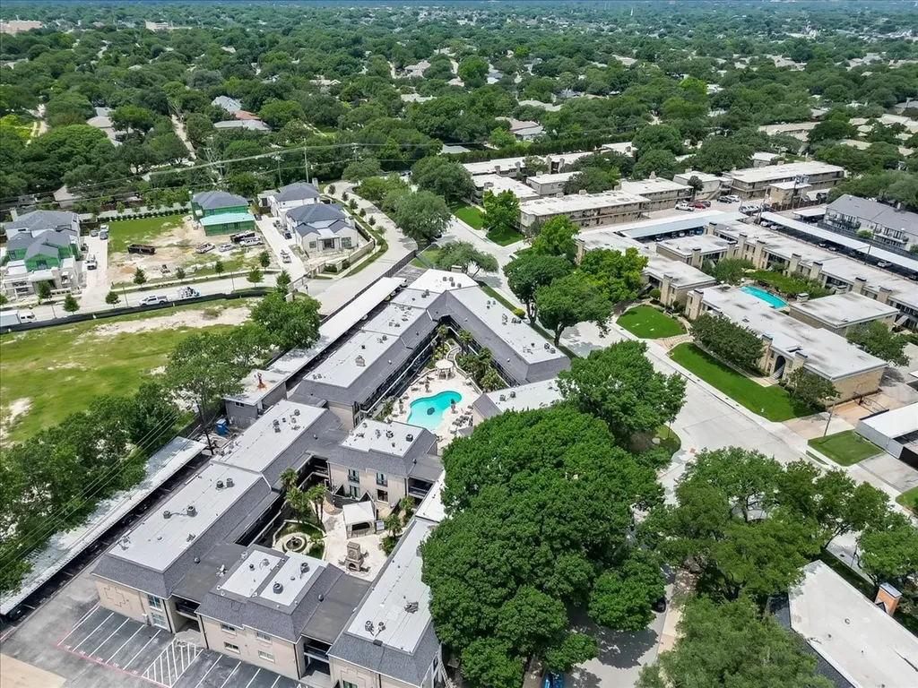 10109 Regal Park Lane Dallas TX 75230