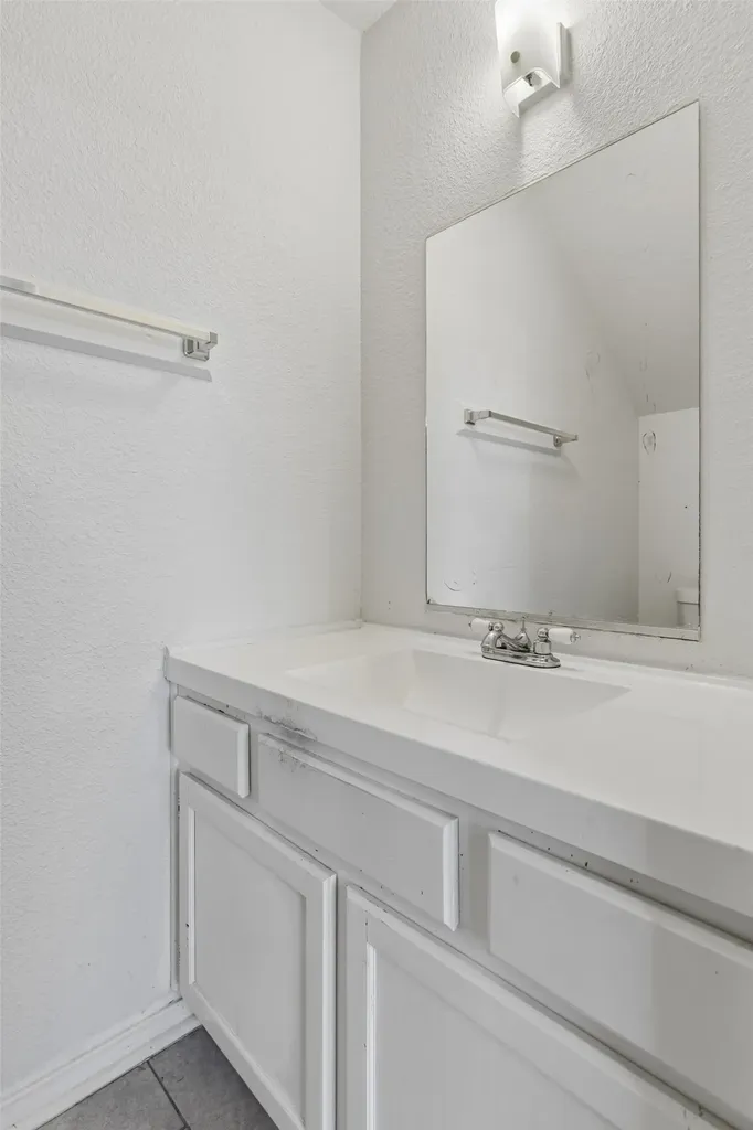 1401 Brook Meadow Circle Lancaster TX 75134