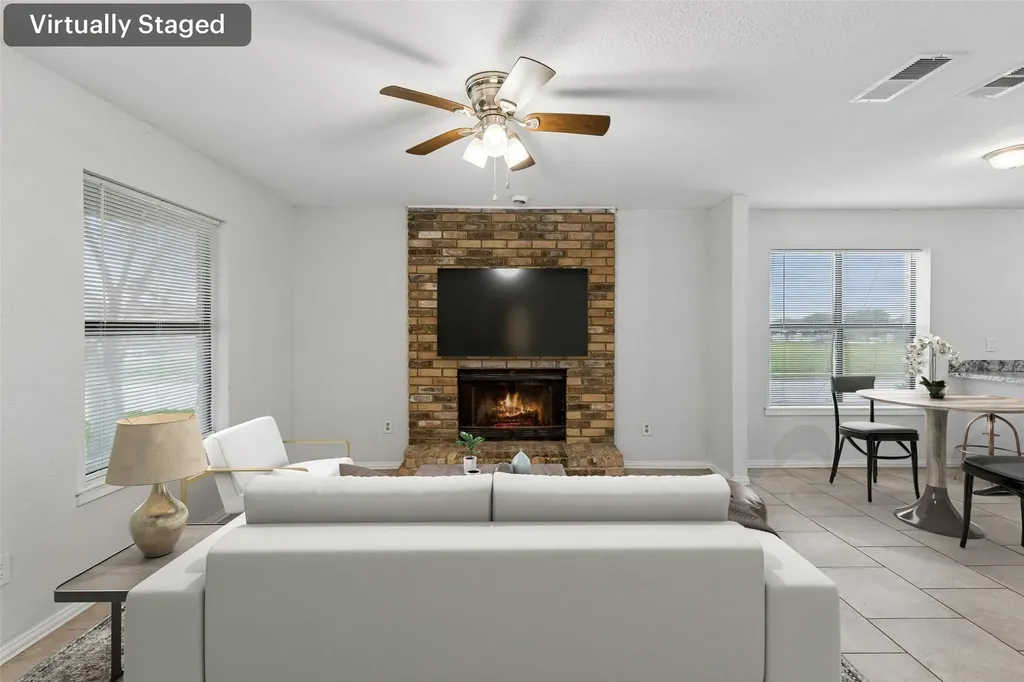 1401 Brook Meadow Circle Lancaster TX 75134