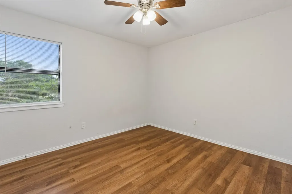 1401 Brook Meadow Circle Lancaster TX 75134