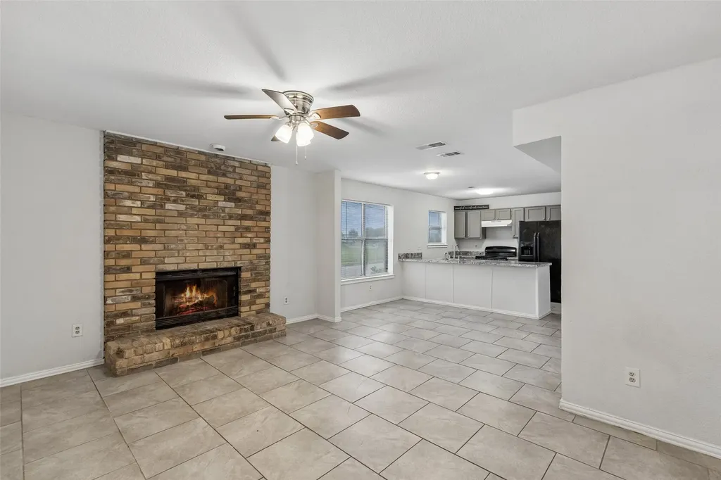 1401 Brook Meadow Circle Lancaster TX 75134