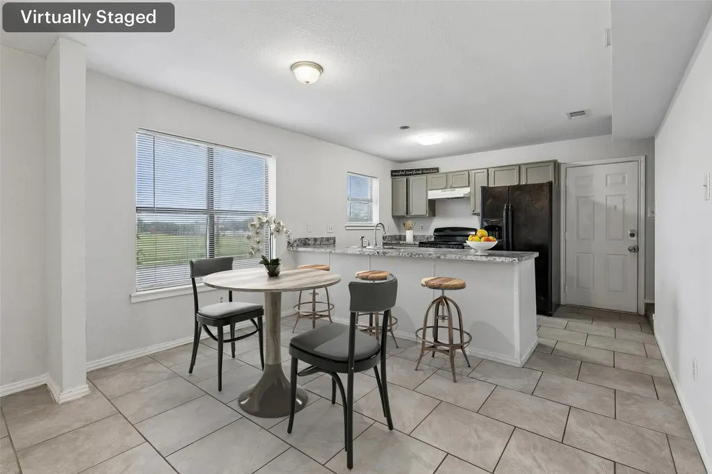 1401 Brook Meadow Circle Lancaster TX 75134