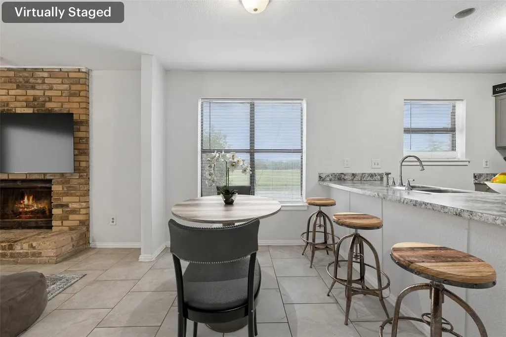 1401 Brook Meadow Circle Lancaster TX 75134