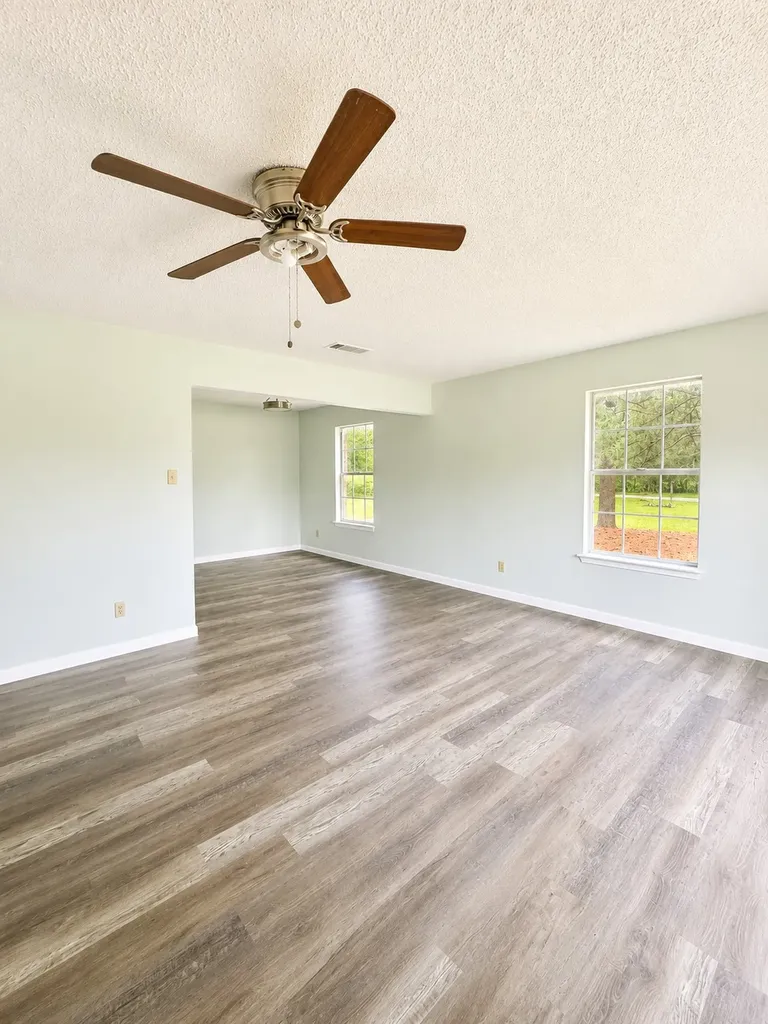 700 County Road 4122 Campbell TX 75422