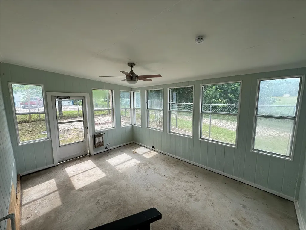 700 County Road 4122 Campbell TX 75422