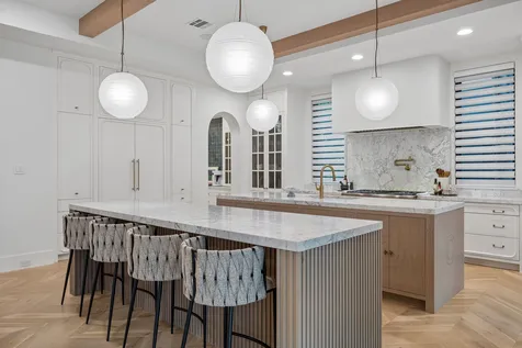 4032 Lively Lane Dallas TX 75220