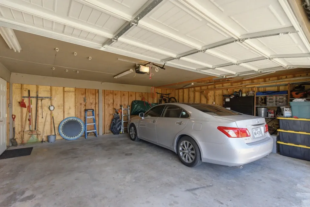 1198 Poe Prairie Road Millsap TX 76066