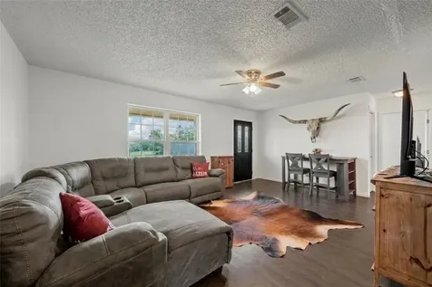 2851 Fm 339 Mount Calm TX 76673