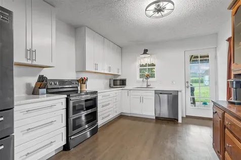 2851 Fm 339 Mount Calm TX 76673