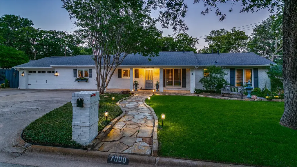 7000 Lowery Lane North Richland Hills TX 76182
