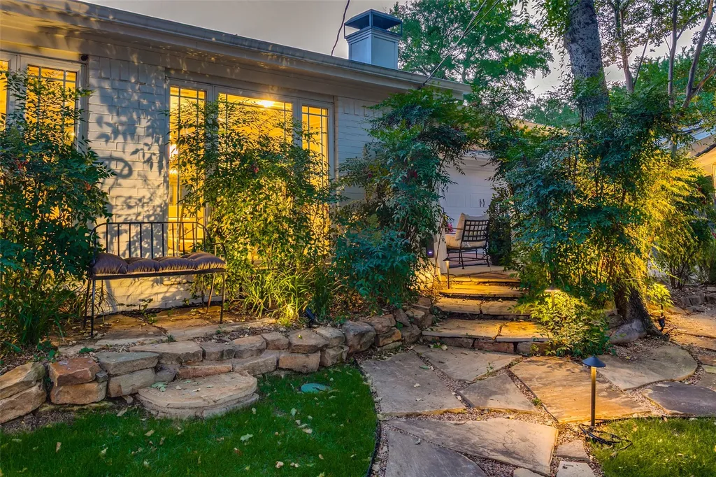 7000 Lowery Lane North Richland Hills TX 76182