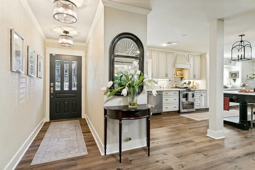 7000 Lowery Lane North Richland Hills TX 76182