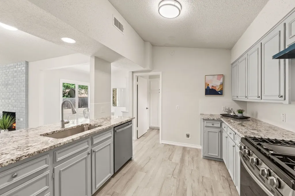 4905 Granite Shoals Avenue Fort Worth TX 76103