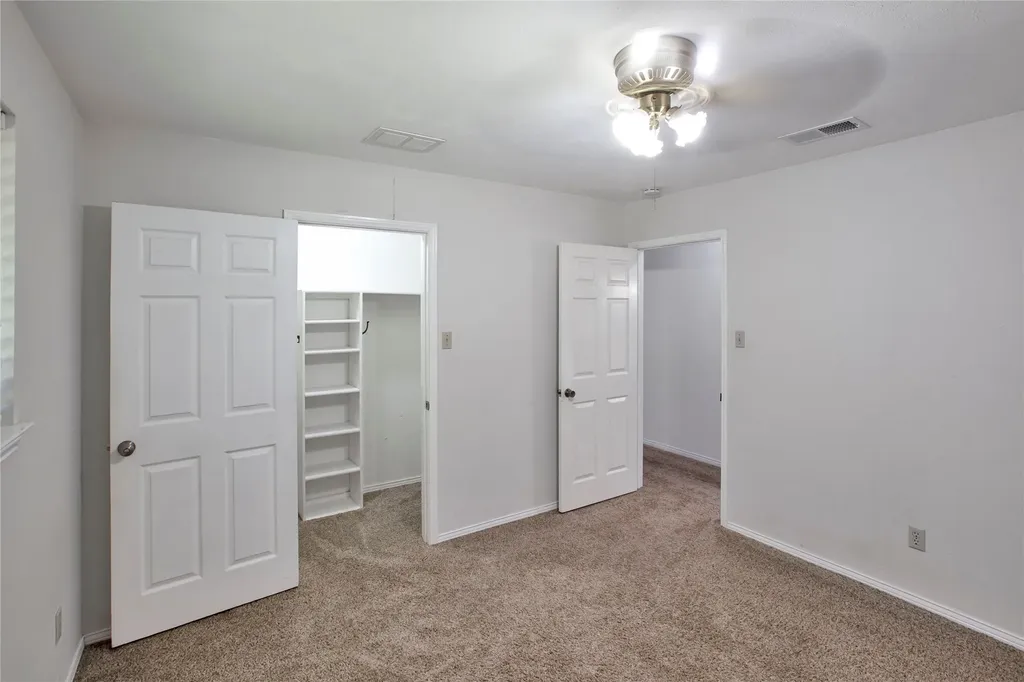 107 Oak Creek Lane Ovilla TX 75154
