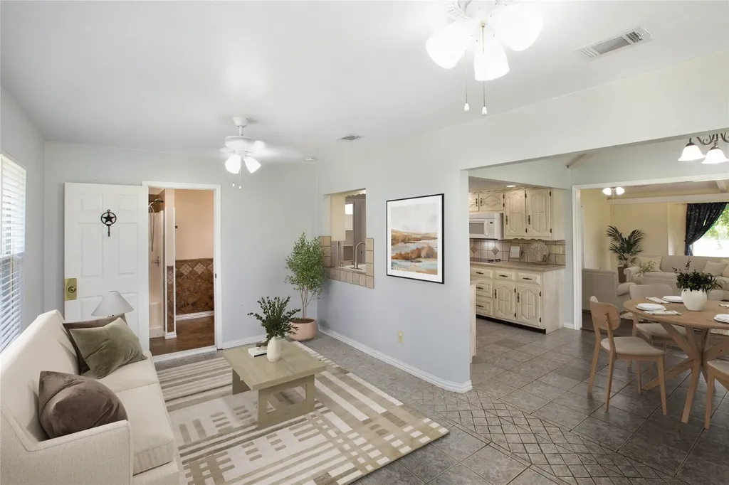 107 Oak Creek Lane Ovilla TX 75154