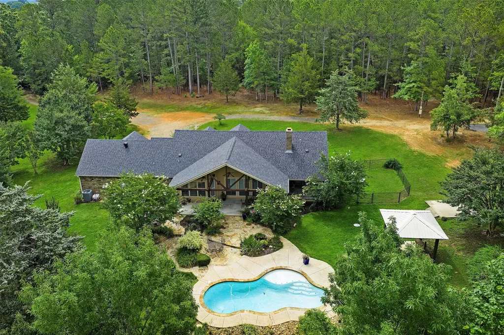 4367 Black Jack Road Jefferson TX 75657