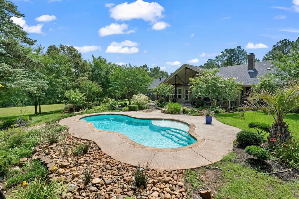 4367 Black Jack Road Jefferson TX 75657